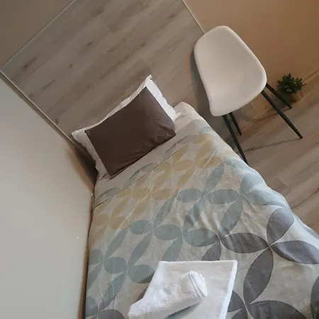 Diamond Luxury Apartment *