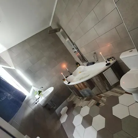 Diamond Luxury Sofia